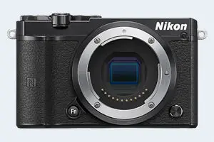 Nikon 1 J5