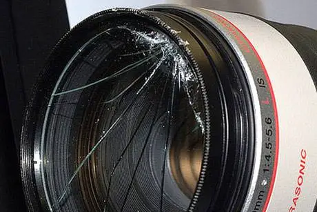 canon broken uv filter