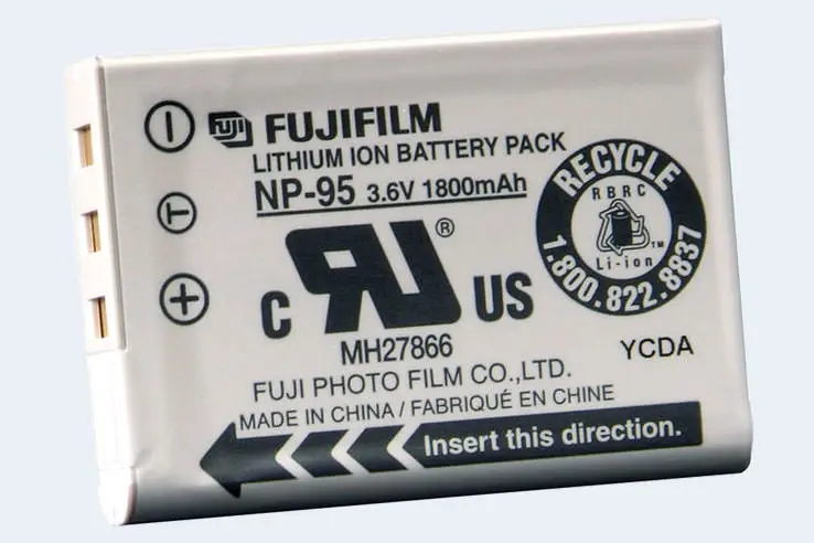 Fujifilm XF10 battery: what are the options?