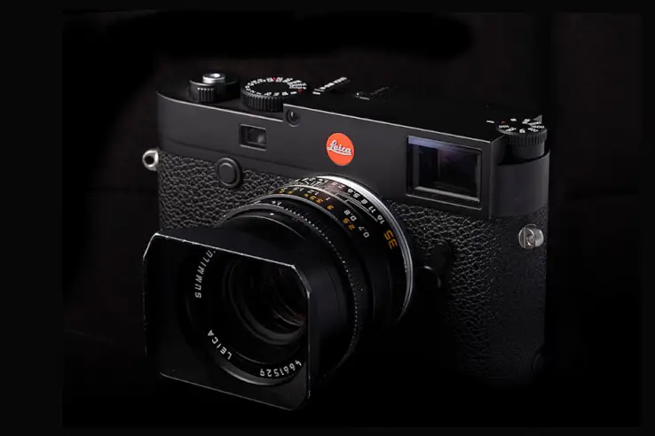 Leica M10R