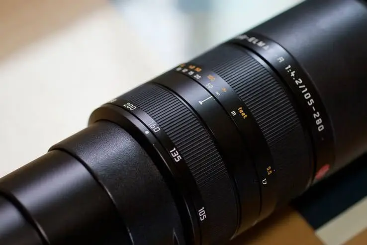 Leica 105-280mm