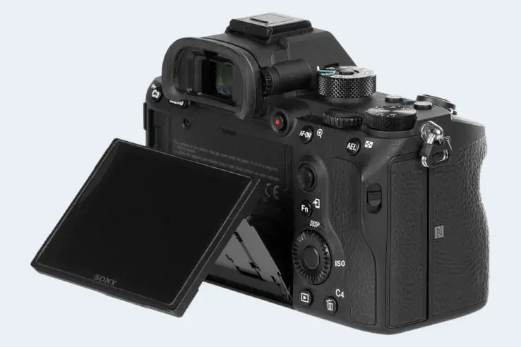 articulated screen