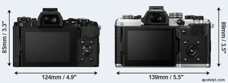 Comparison E-M5 II or OM-3 rear